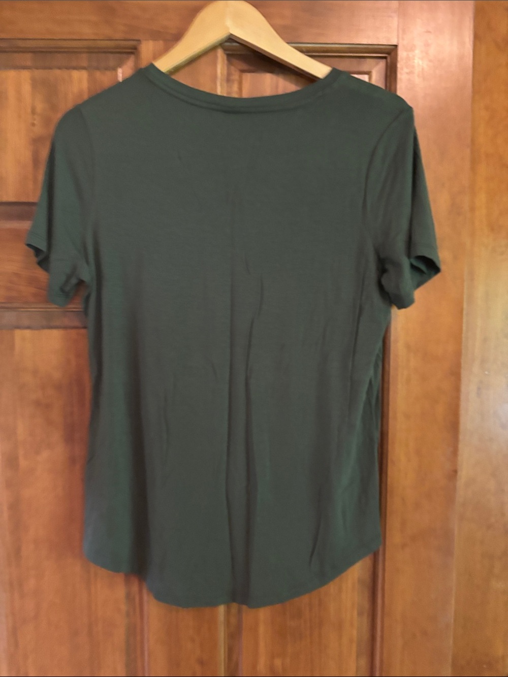 Old Navy Olive Green V-Neck Short Sleeve Tee - Picture 9 of 10